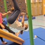 E1E14D57-DEA5-4ED1-AC76-8B507635153D